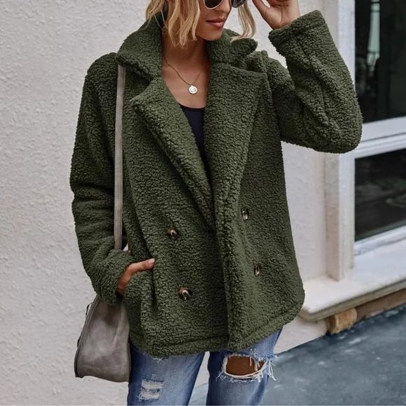 Jackets & Blazers - Dark green super soft faux sherpa plush open teddy jacket, NWT sizes S, L, 2XL